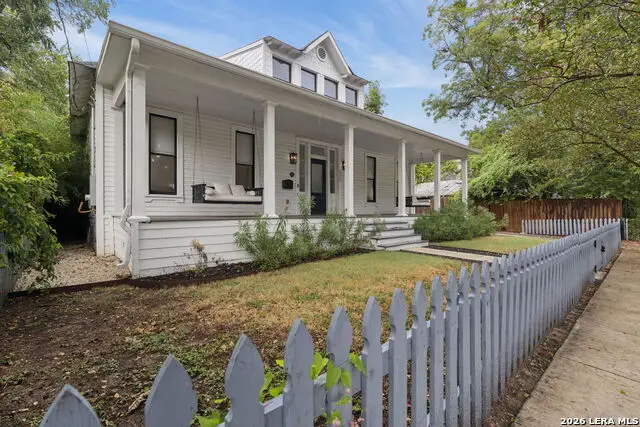 311 Pereida St, San Antonio, TX 78210 - #3