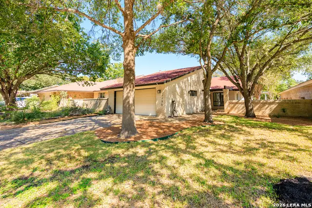11122 Whisper Spring Dr, San Antonio, TX 78230 - #1