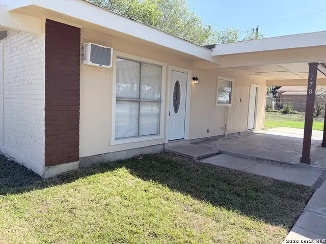 178 Lake Valley St, San Antonio, TX 78227 - #3