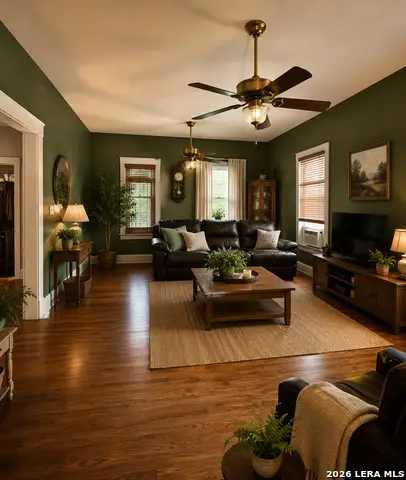 318 W Lubbock St, San Antonio, TX 78204 - #2