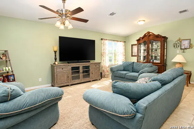 618 Coral Hbr, San Antonio, TX 78251 - #3