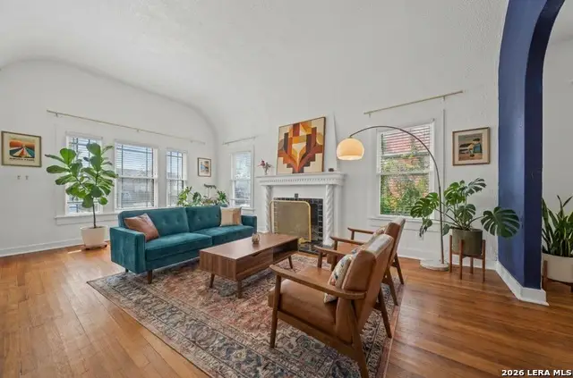 1705 W Summit, San Antonio, TX 78201 - #3