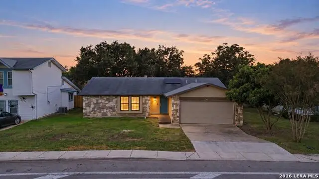 9702 Adams Hill Dr, San Antonio, TX 78245 - #2