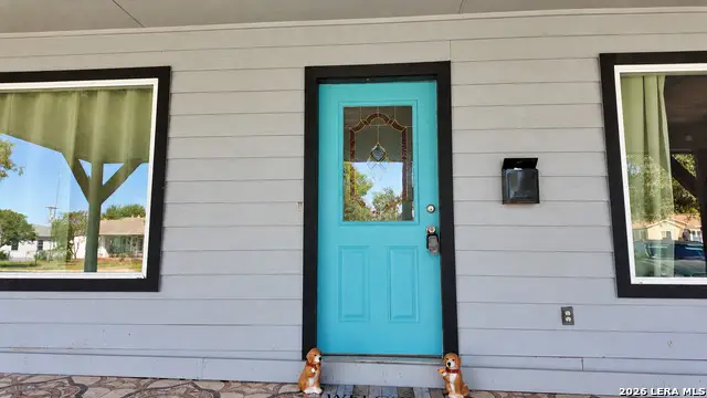2376 W Mulberry Ave, San Antonio, TX 78201 - #3