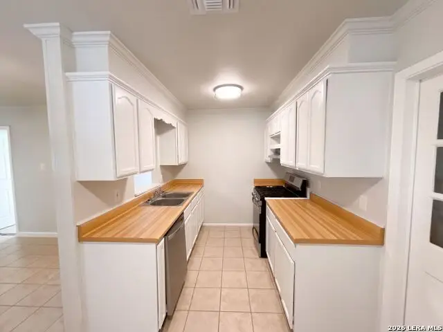 403 Samuel Dr, San Antonio, TX 78227 - #2