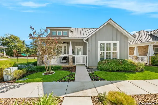 530 Oak Park Dr Unit 1500, Boerne, TX 78006