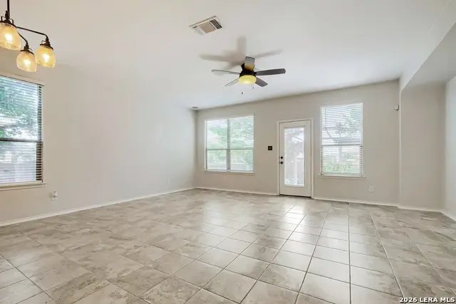 310 Cottage Vw, Universal City, TX 78148 - #3