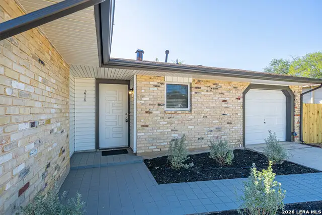 214 Avenue F, Converse, TX 78109 - #3