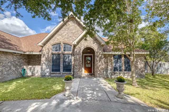 2130 Hackberry Dr, Uvalde, TX 78801 - #1