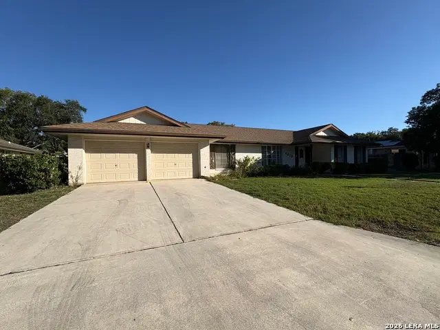 6015 Windbluff Dr, Windcrest, TX 78239 - #1