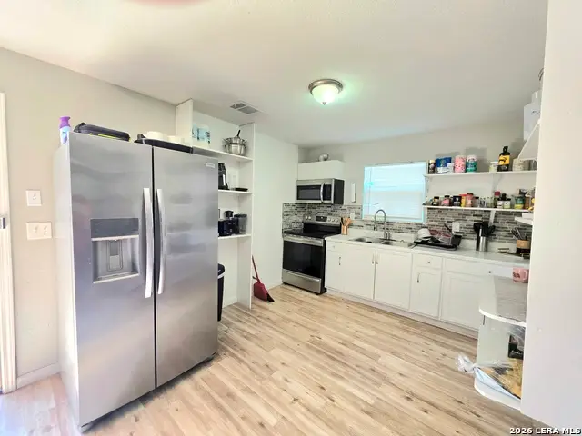 302 Riverdale Dr, San Antonio, TX 78228 - #1