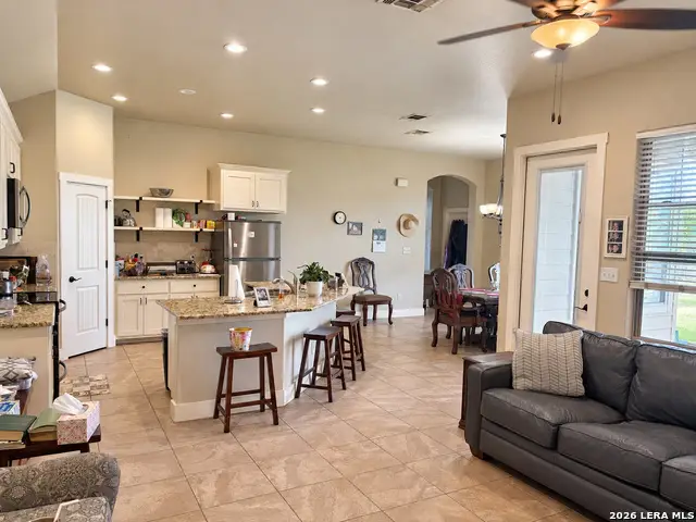 1828 Wandering Trl, Pleasanton, TX 78064 - #3