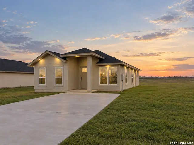 128 Camino Verde Ct, La Vernia, TX 78121 - #2