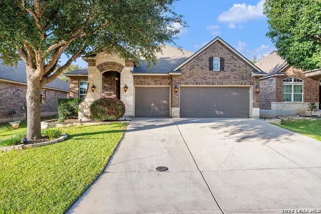 10753 Barnsford Ln, Helotes, TX 78023 - #2