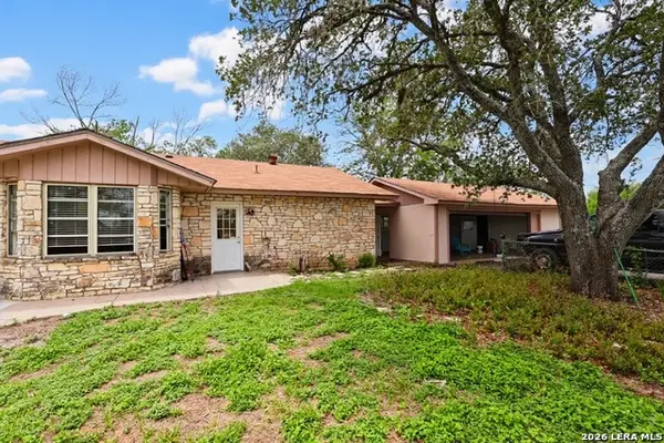 150 Placid Hts, Seguin, TX 78155