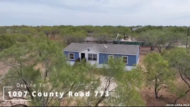 1007 County Road 773, Devine, TX 78016 - #1