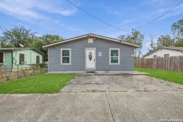 1430 Dahlgreen Ave, San Antonio, TX 78237 - #2