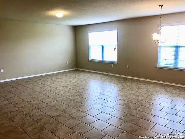11715 Plover Pl, San Antonio, TX 78221 - #3