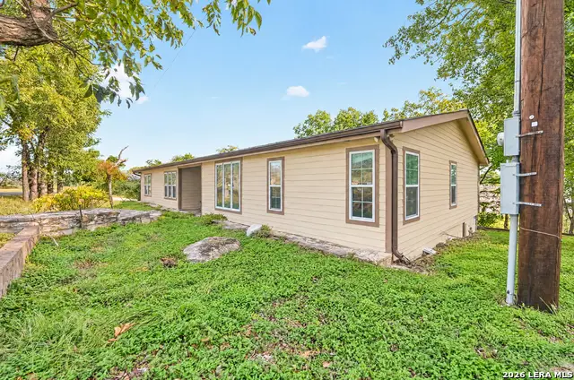 446 Wharton Rd, Kerrville, TX 78028 - #2