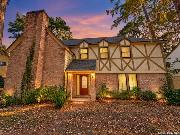 1111 Kanah Ln, Houston, TX 77090