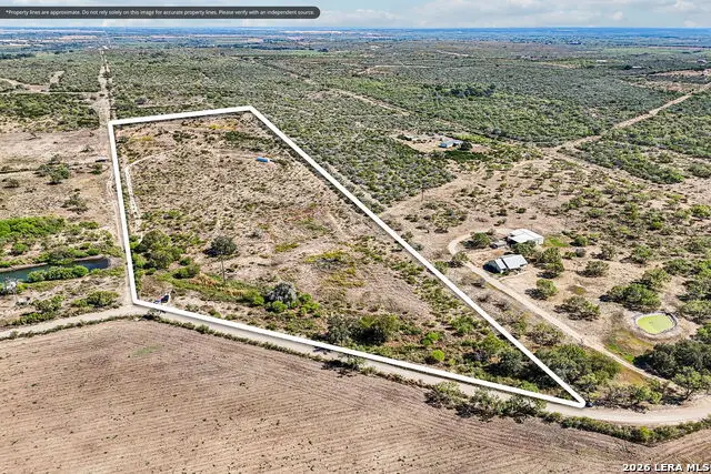 4936 County Road 5710, Devine, TX 78016 - #1