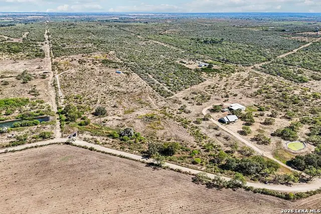 4936 County Road 5710, Devine, TX 78016 - #3
