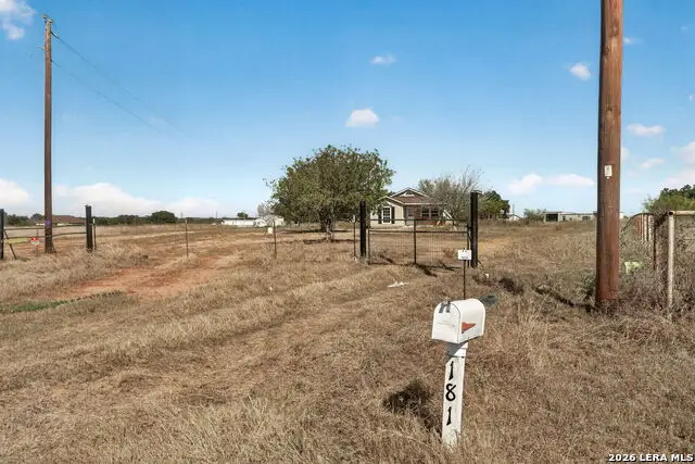 181 County Road 7751, Devine, TX 78016 - #3