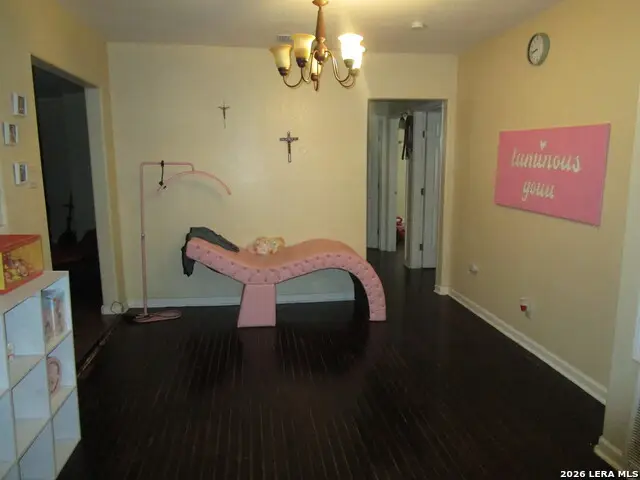 411 W Hermosa, San Antonio, TX 78212 - #3