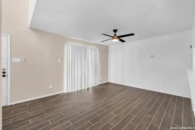 6307 Cambridge Dr, San Antonio, TX 78218 - #2