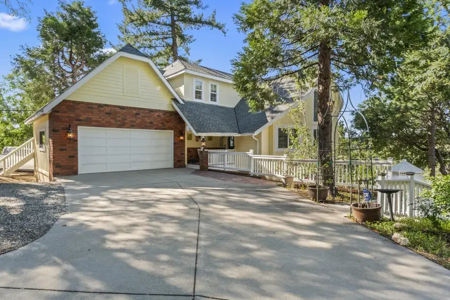692 Zurich Drive, Lake Arrowhead, CA 92352 - #2
