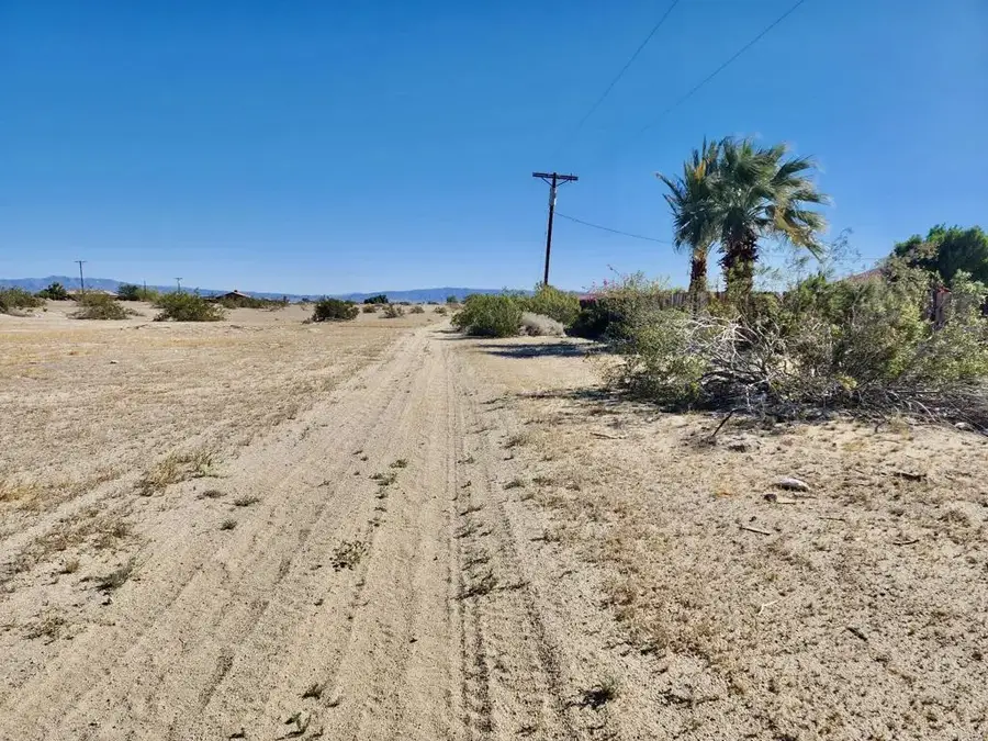 2265 Sand Ere, Thermal, CA 92274 - #3