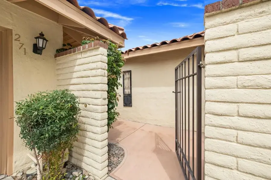 271 Tolosa Circle, Palm Desert, CA 92260 - #3