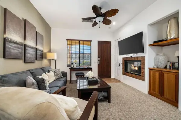 50630 Santa Rosa Plaza #8, La Quinta, CA 92253