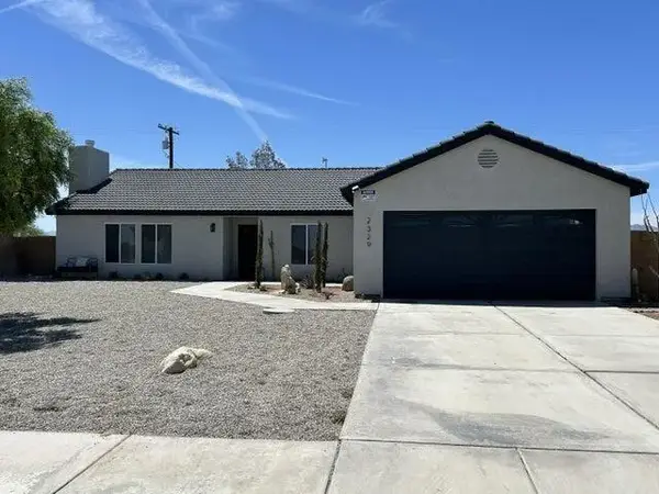2329 Shore Hawk Avenue, Thermal, CA 92274