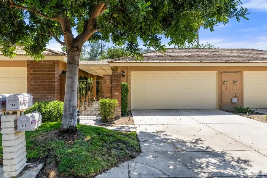 112 Giralda Circle, Palm Desert, CA 92260 - #3