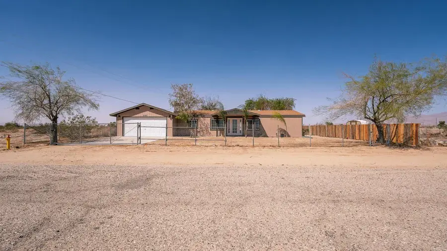 2327 Brentwood Avenue, Thermal, CA 92274 - #2