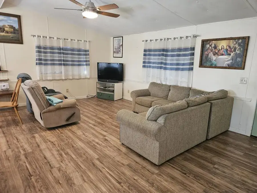 2872 Crystal Lake Avenue, Thermal, CA 92274 - #3