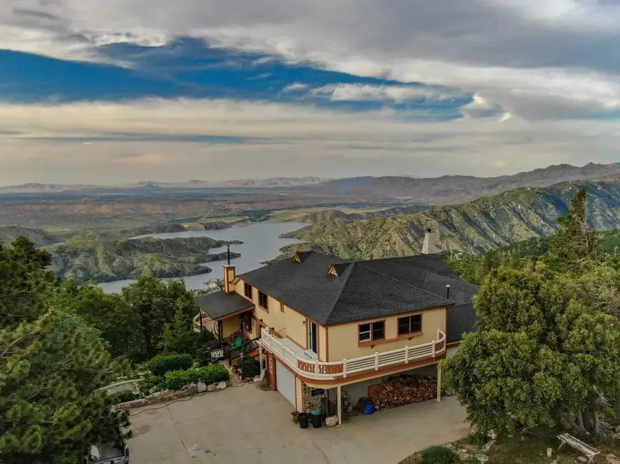 194 Cedar Lake Drive, Cedarpines Park, CA 92322 - #3