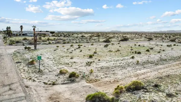 1552 Nile, Thermal, CA 92274