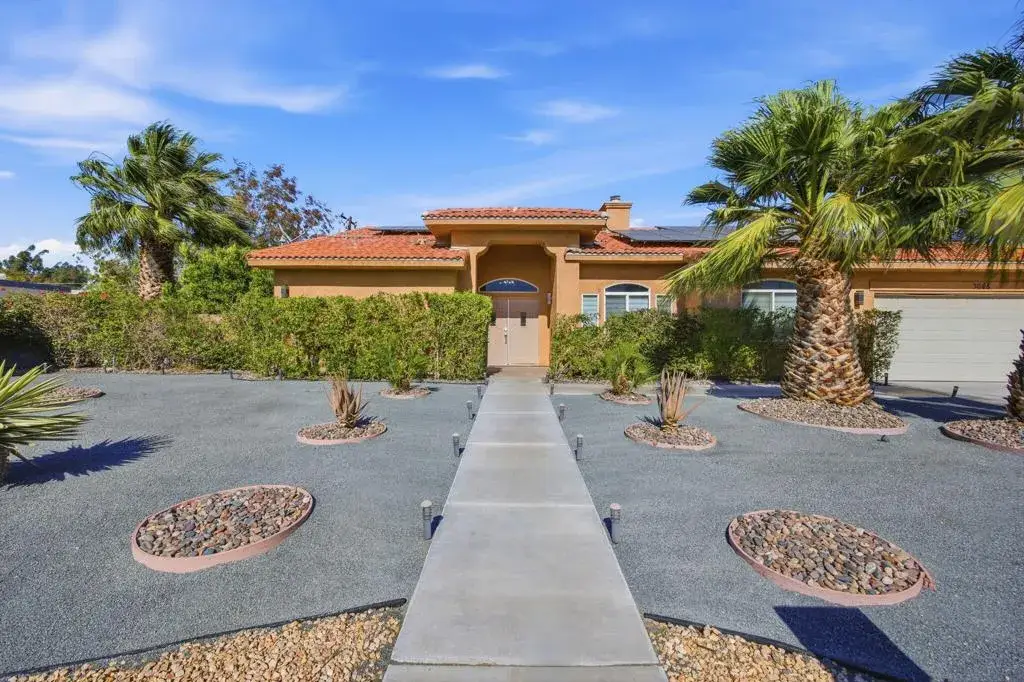 3048 N Bahada Road, Palm Springs, CA 92262 - #1