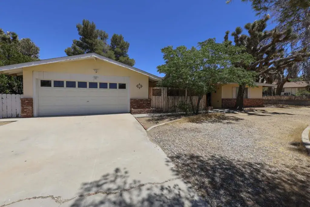 7603 Fox Trail, Yucca Valley, CA 92284 - #1