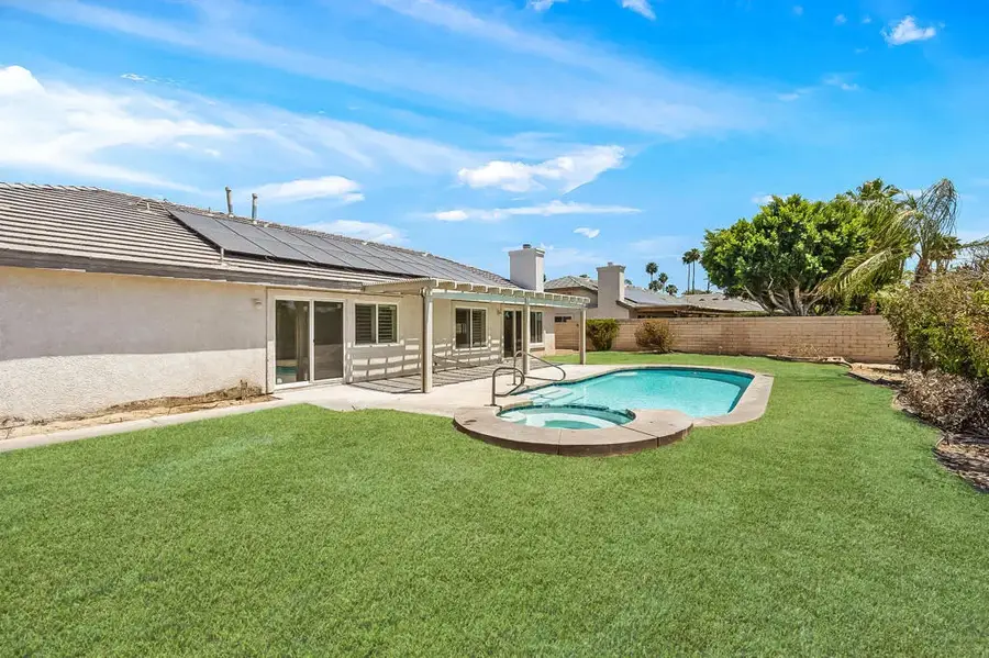 76 Sutton Place South, Palm Desert, CA 92211 - #3