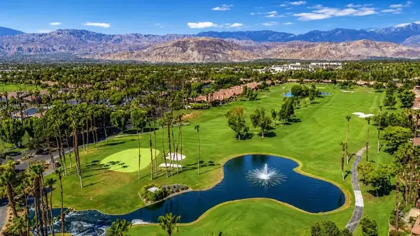 207 Bouquet Canyon Drive, Palm Desert, CA 92211