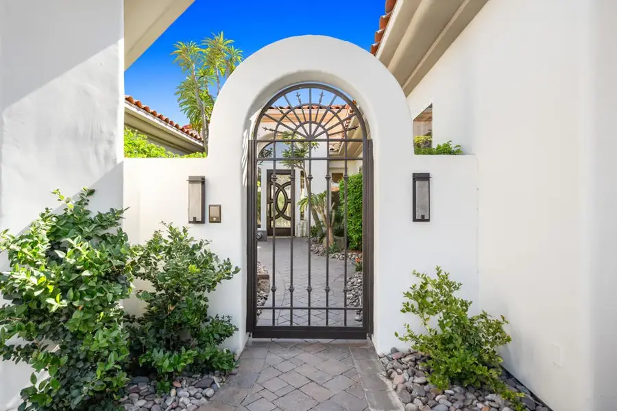 411 Tomahawk Drive, Palm Desert, CA 92211 - #3