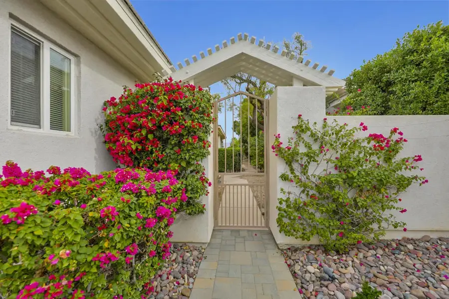 51350 Via Sorrento, La Quinta, CA 92253 - #3