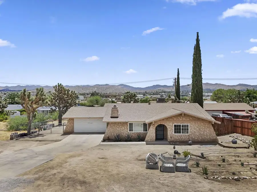 57361 Saint Marys Drive, Yucca Valley, CA 92284 - #3