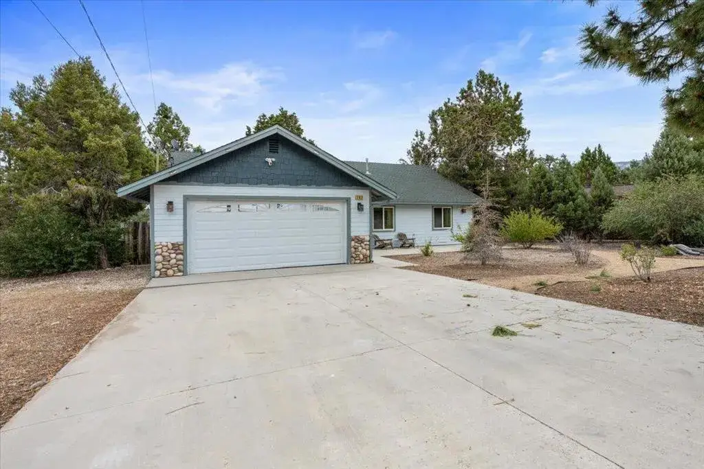 187 Dixie Lee Lane, Sugarloaf, CA 92386 - #1