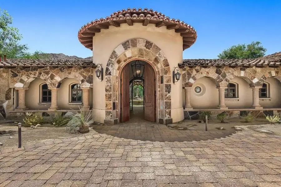 49518 Hidden Valley Trail, Indian Wells, CA 92210 - #2