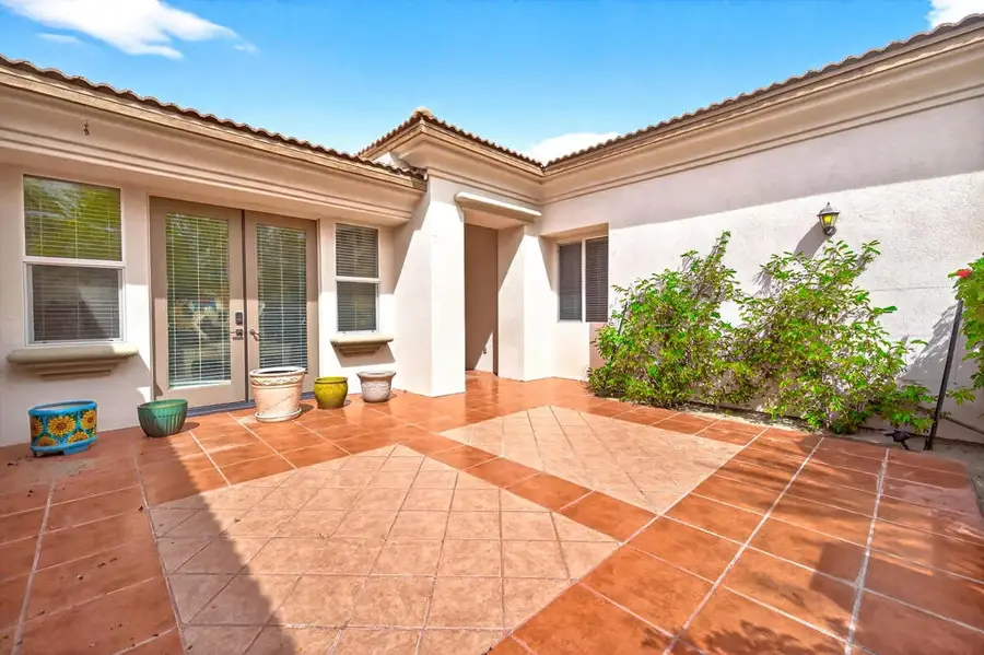 120 Tesori Drive, Palm Desert, CA 92211 - #3