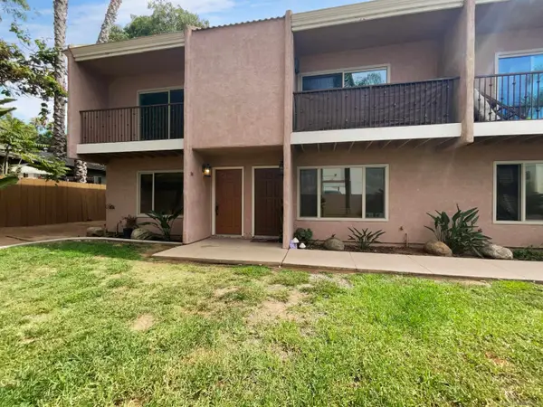 267 S Mollison Ave #16, El Cajon, CA 92020